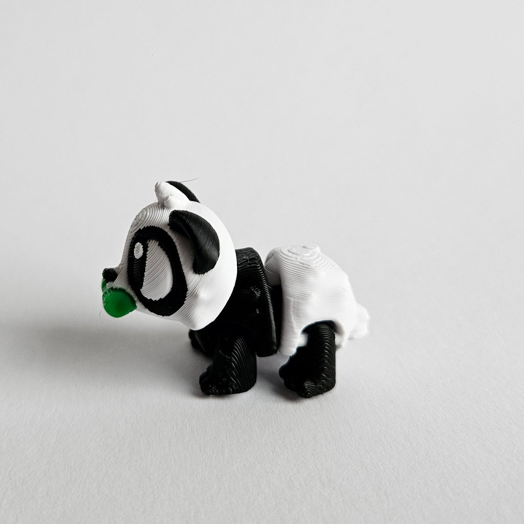 Mochi der Beweglicher Panda