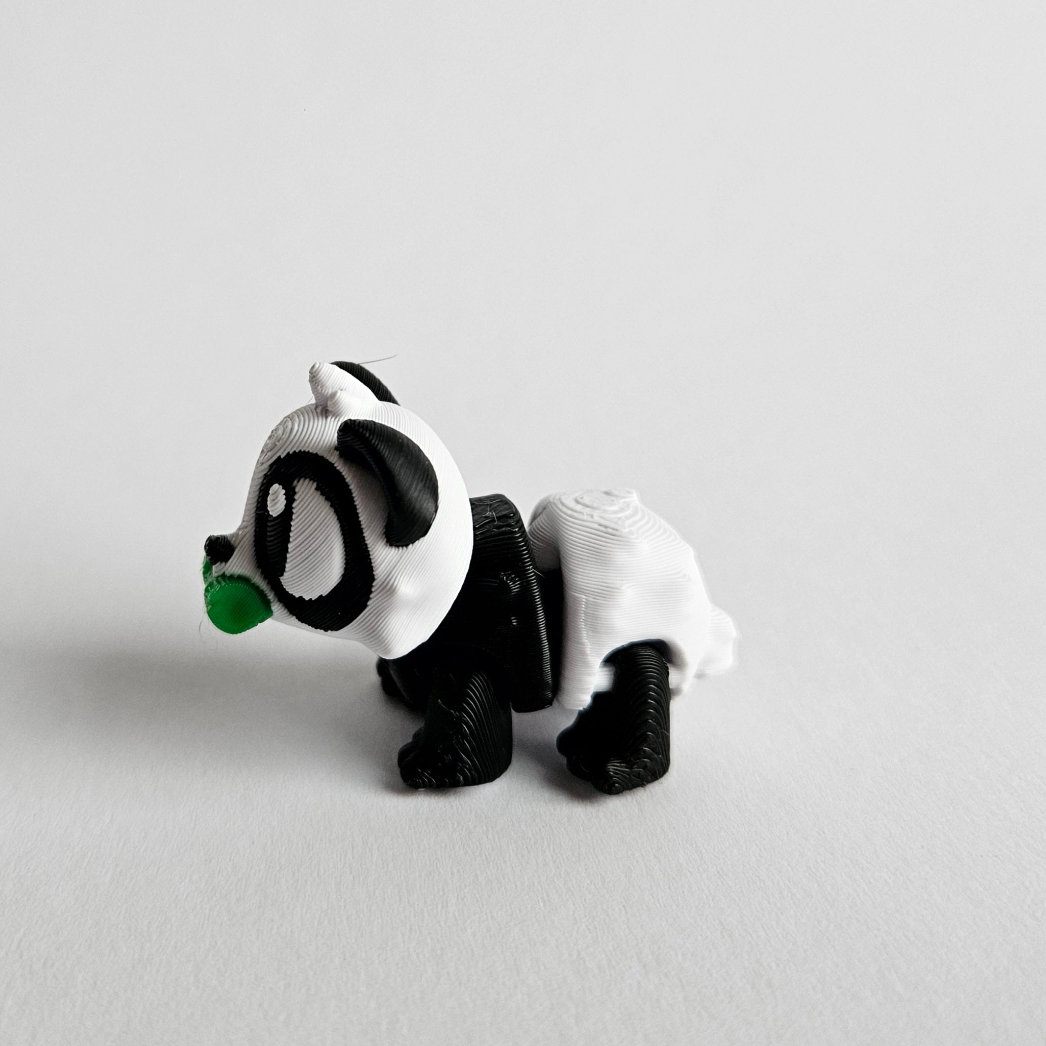 Mochi der Beweglicher Panda